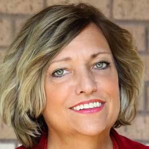 Meet your Posher, Beth